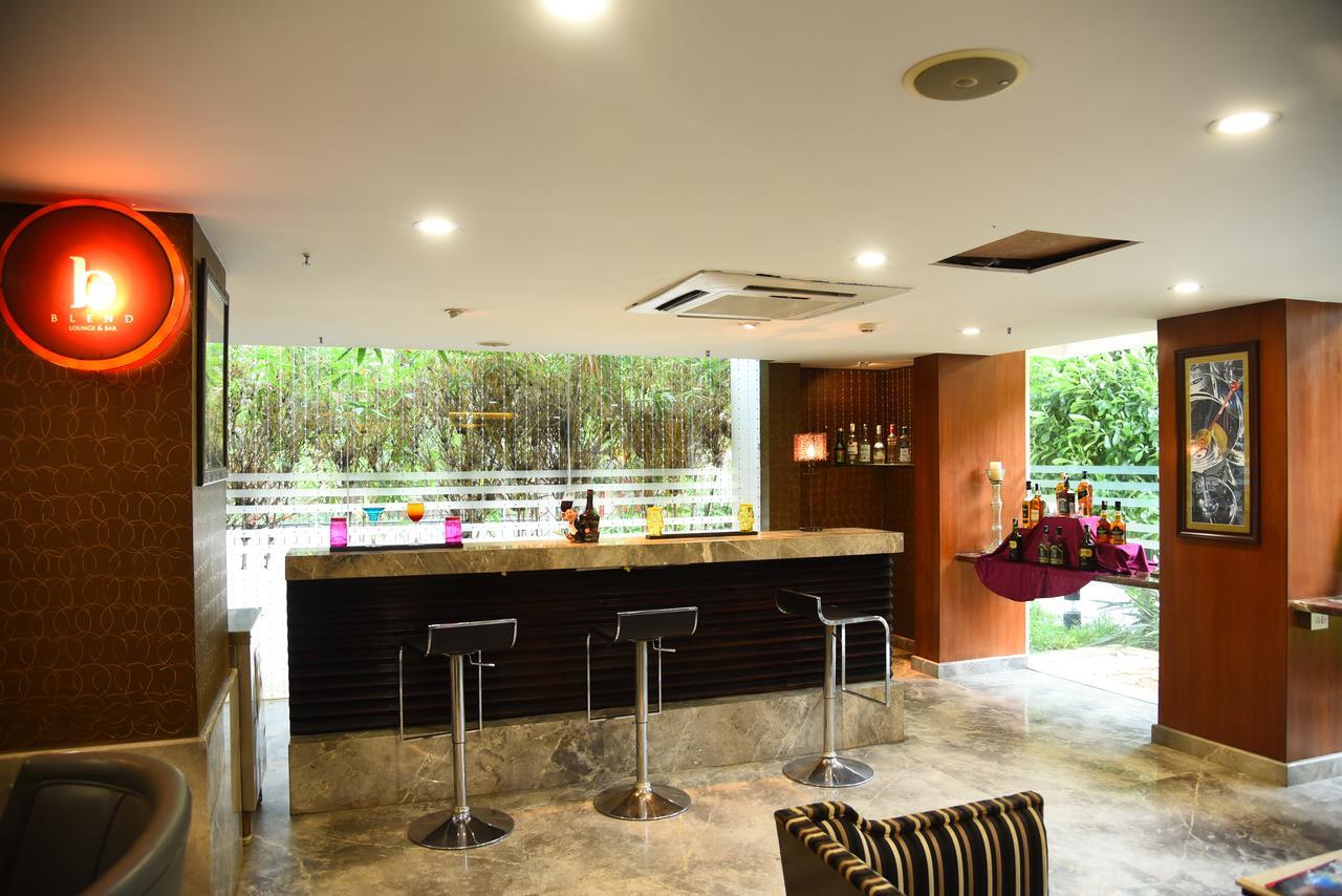 Royal Orchid Suites Whitefield Bangalore Eksteriør billede